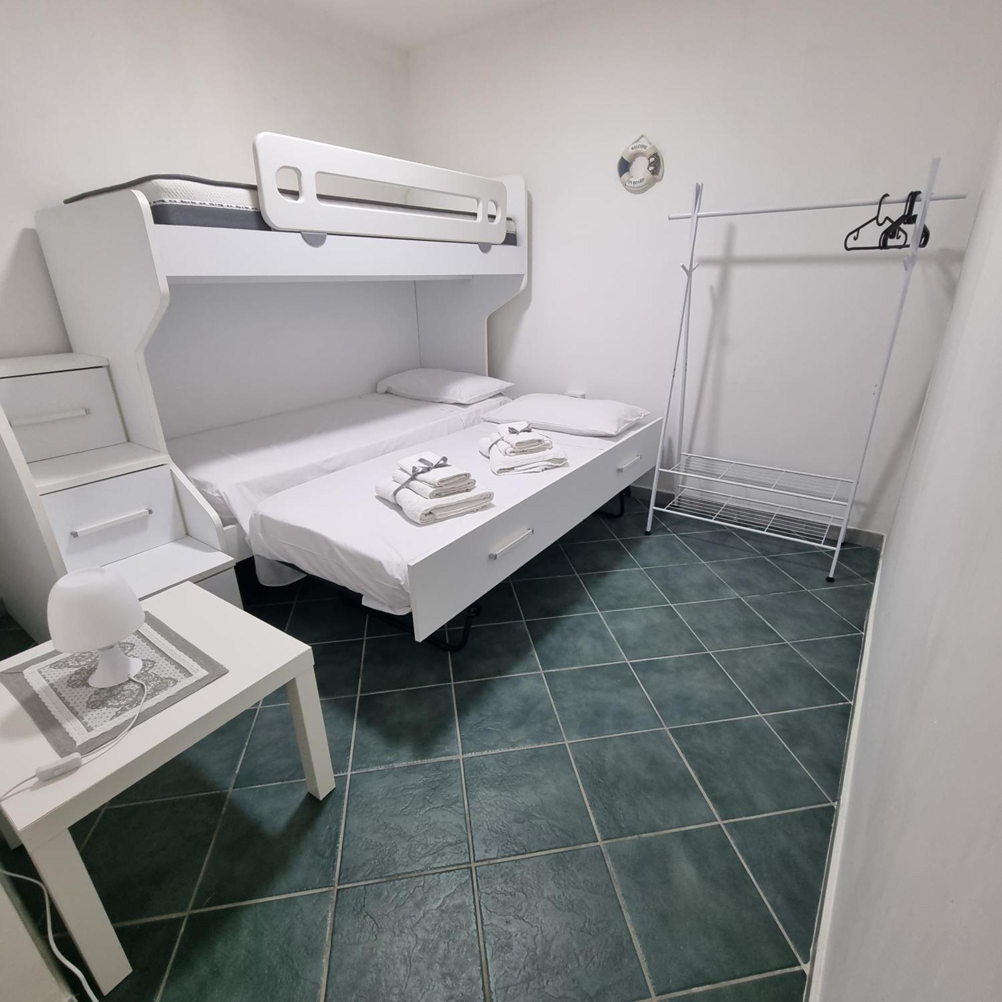 Casa Vacanze Afea Torre Dell'Orso Salento Puglia 외부 사진
